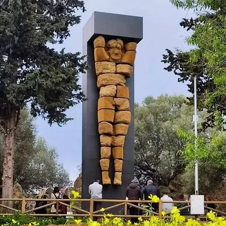 O Munti Guest house Agrigento